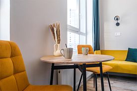 Апартаменты с зоной отдыха на лоджии на Амундсена 5 (1Б), Апартаменты ApartmentsHomeМалышева42, Екатеринбург