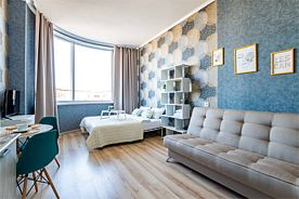 Апартаменты для четверых на Степана Разина 2 на 11 этаже (196/1), Апартаменты ApartmentsHomeМалышева42, Екатеринбург
