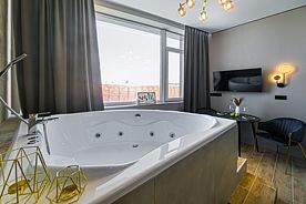 Апартаменты на Степана Разина 2 на 13 этаже (232/2), Апартаменты ApartmentsHomeМалышева42, Екатеринбург