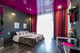 Апартаменты для двоих на Белинского, 30 в винных тонах (62), Апартаменты ApartmentsHomeМалышева42, Екатеринбург