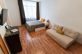 1 комнатная квартира на 8 марта 190 на 10 этаже, Апартаменты ApartmentsHomeМалышева42, Екатеринбург