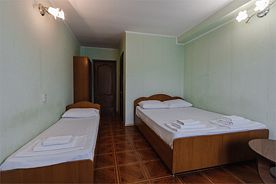 Стандарт 3-местный, Отель Виктория, Туапсе