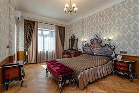 Сюит (3-комнатный 2-местный) (вид на море) Корпус №2 "Кремлевский", Санаторий Нижняя Ореанда, Ореанда