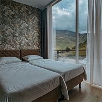 Дом с панорамной ванной №6, Отель Mountain Saniba Eco Hotel, село Даргавс