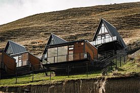 Дом с панорамными окнами №10, Отель Mountain Saniba Eco Hotel, село Даргавс