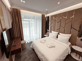 4 корпус - ресторан ЛЮКС спальня+гостиная (2 этаж), Парк - Отель LUXOR-RESORT, Миасс