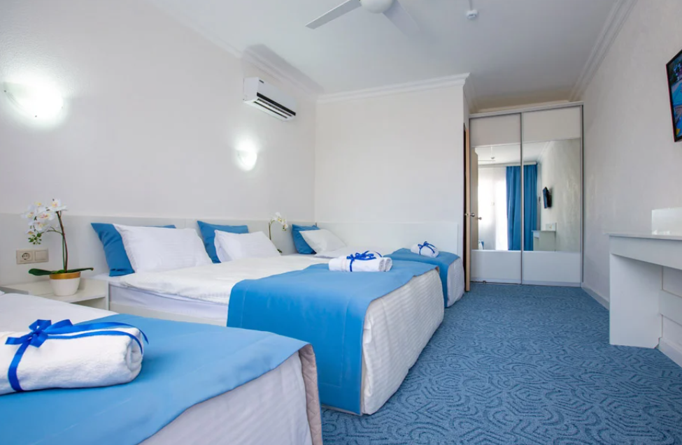 Комфорт Плюс 2-местный 1-комнатный (с видом на море)