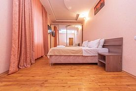 Апартаменты с кухней, Отель Family Resort, Евпатория