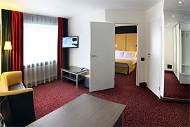 Двухкомнатный люкс, Гостиница Avenue Park Hotel, Курган