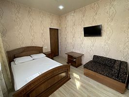 Стандартный трехместных номер, Отель Кристи, Сириус