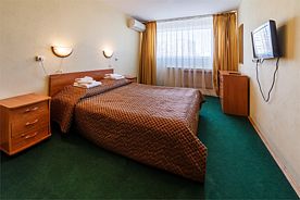 Двухкомнатный с 1 двуспальной кроватью, Гостиничный комплекс Металлург, Москва