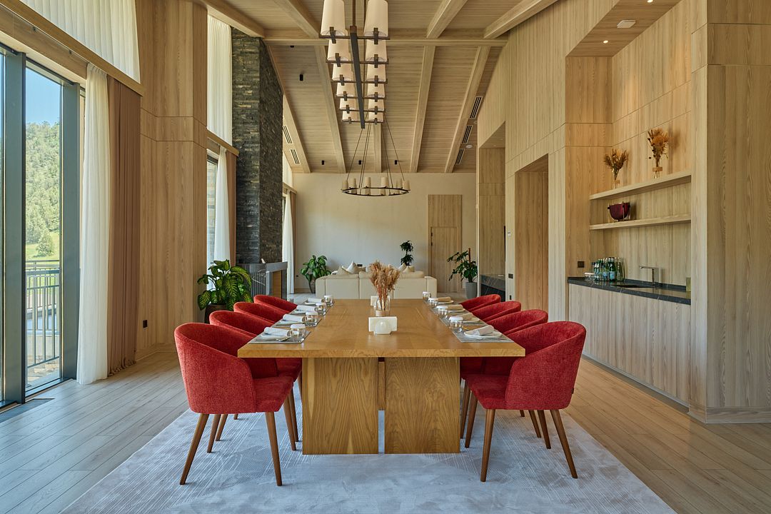 Президентский Roual Suite 6-местный 3-комнатный