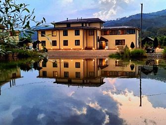 Гостиница Горное Озеро от Травел Хотелс Антураж