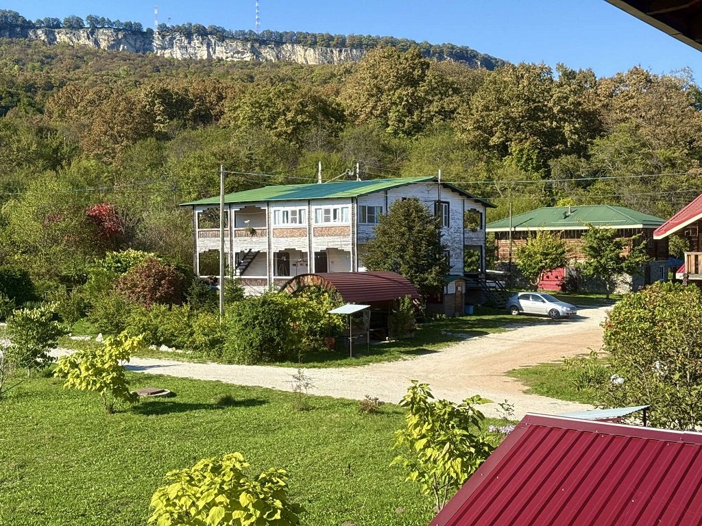 Горное Озеро от Травел Хотелс Антураж, Республика Адыгея: фото 2