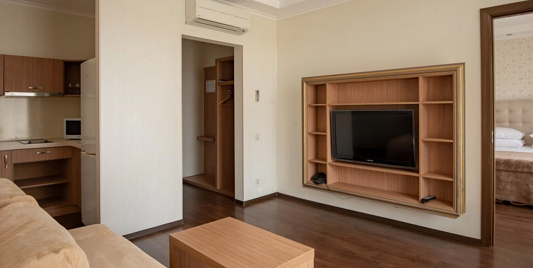 Люкс 2-местный 3-комнатный