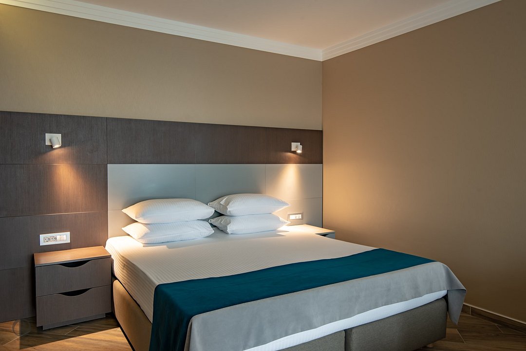 Полулюкс 2-местный 1-комнатный Плюс