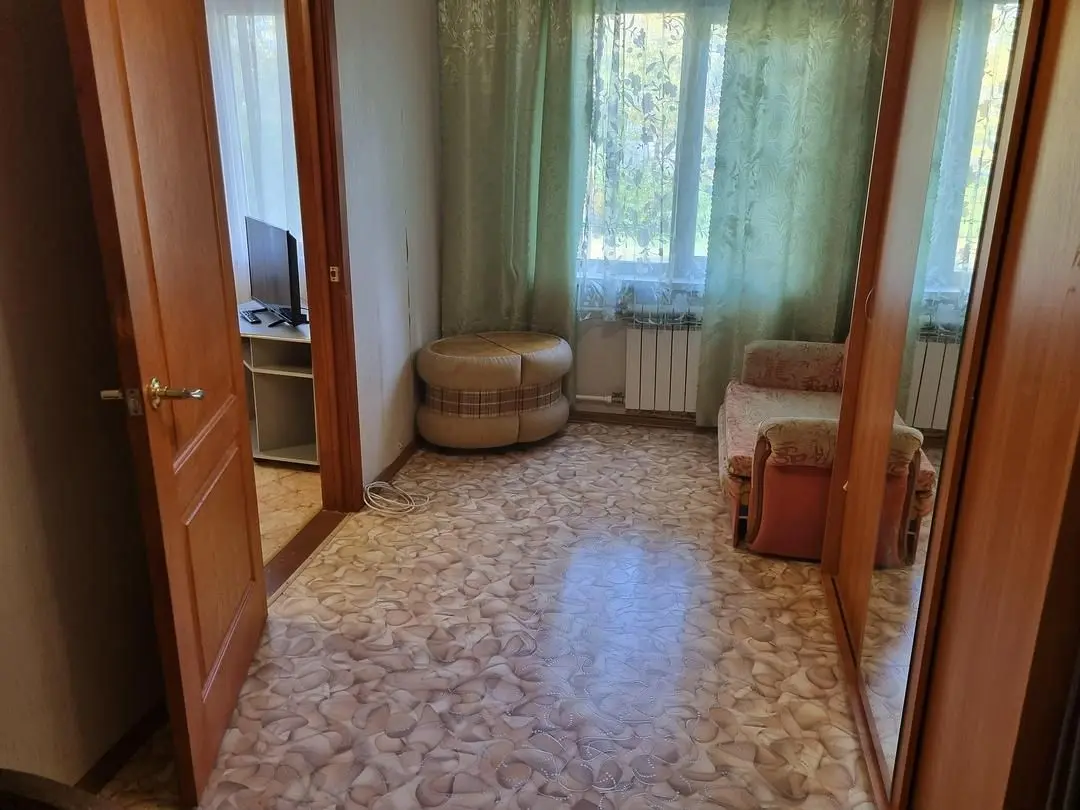 2-комнатная квартира Гагарина 2-я линия, 9, Челябинская область: фото 2