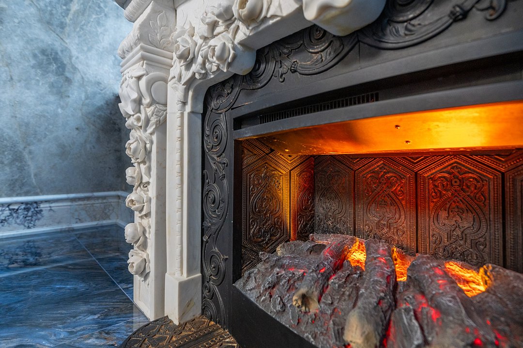 Дизайнерские апартаменты в стиле барокко, Ленинградская область: фото 2