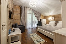 Стандартный номер с балконом в новом корпусе, Бутик-отель Konak House, Архыз