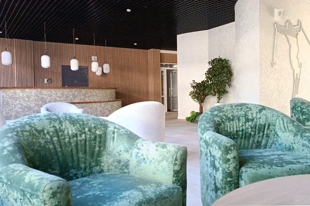 Зона ресепшн на 1 этаже | Актау, Республика Карачаево-Черкесия