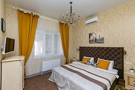 Superior Baker Street‎ 221в, Бутик-отель Шерлок Хо, Павловский район