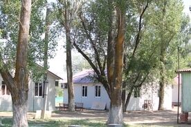 3-местный дом с удобствами (Дом №3, №4), База отдыха Заря, Нариманов