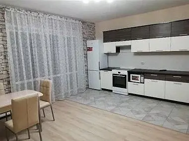 Двухкомнатная квартира в ЖК Алые паруса, Новгородская область: фото 2