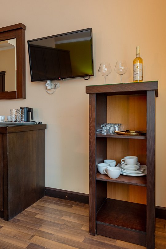 Полулюкс 5-местный (с балкона)