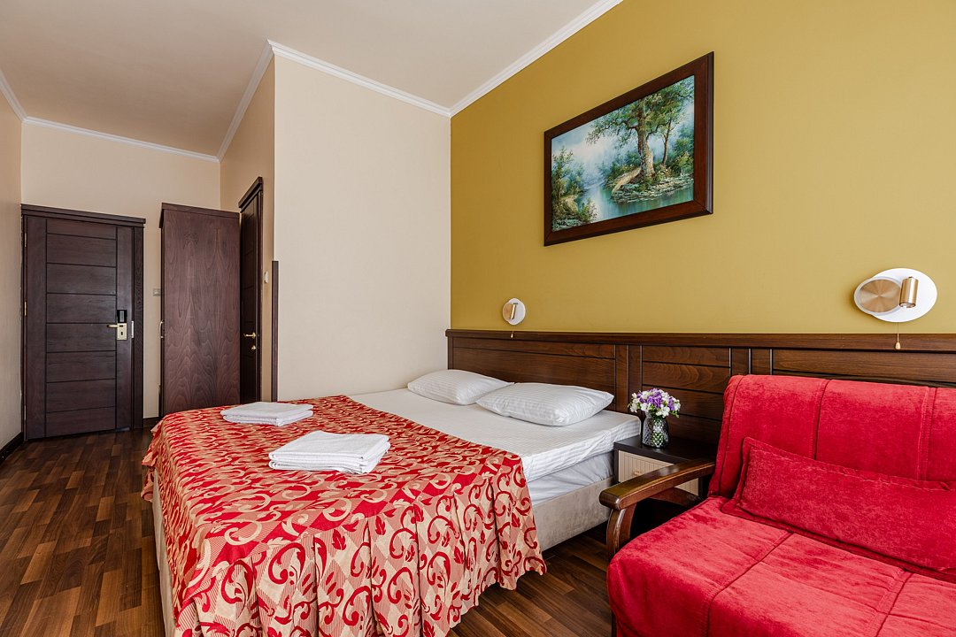 Стандартный 3-местный (с балконом)