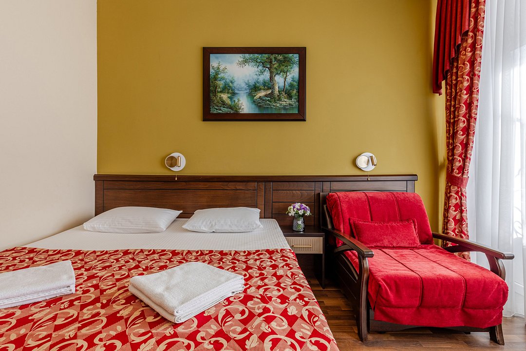 Стандартный 3-местный (с балконом)