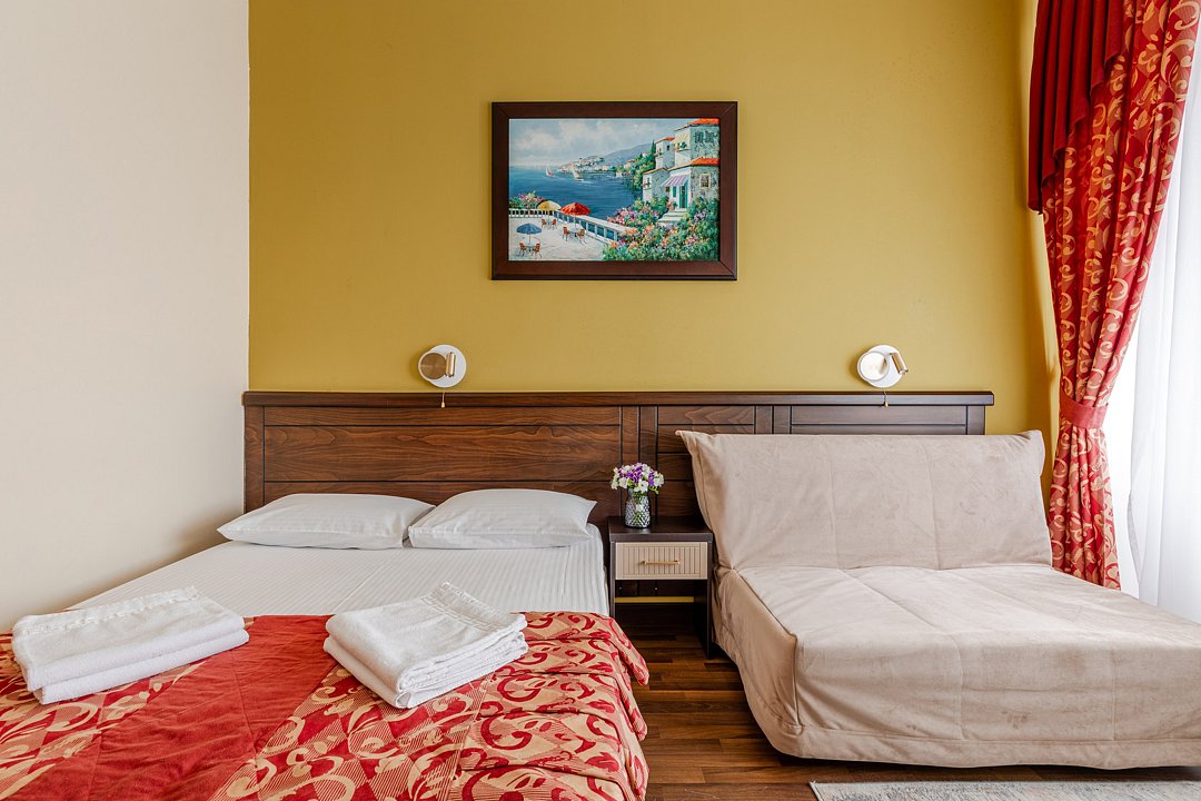 Стандартный 4-местный (с балконом)