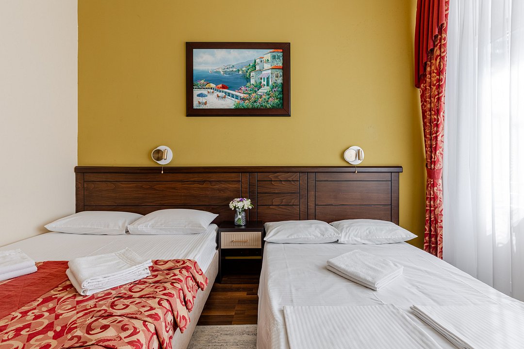 Стандартный 4-местный (с балконом)