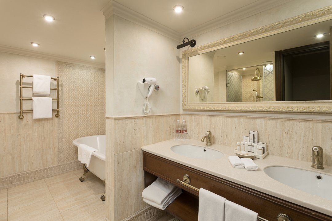 Люкс Королевы 2-местный