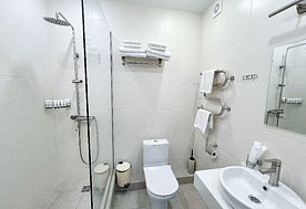 3-мест.(разм. в 4-мест.) 3-комн. семейный, Отель Гранд Сапфир, Анапа