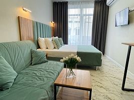 Уютная студия с балконом для 3х Номера домов: 10И, Апартаменты Goodwill, Агой