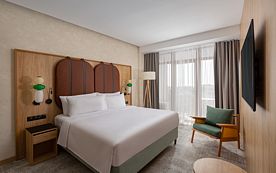 Люкс двухкомнатный с видом на бассейн, Funf Luxury Resort & SPA Anapa Miracleon 5*, Анапа
