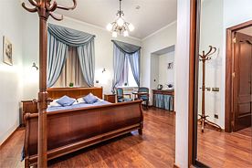 Улучшенный с 1 кроватью, Отель Времена года, Санкт-Петербург