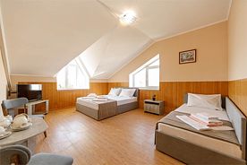 Семейный двухкомнатный, Отель Family Resort, Евпатория