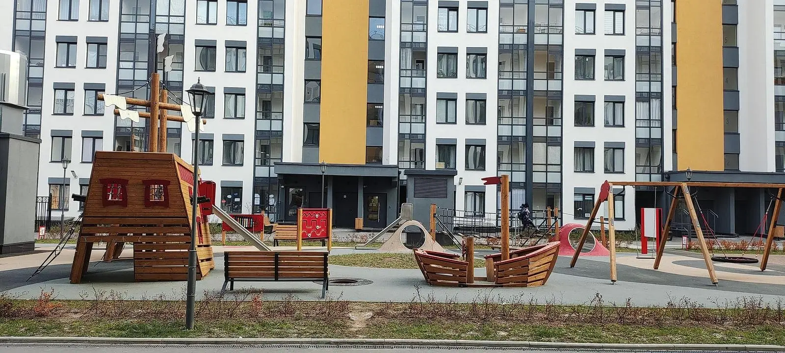 Яркая студия Солнце внутри, Санкт-Петербург, Ленинградская область