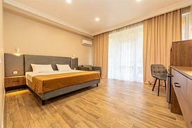 Стандарт улучшенный с балконом, Отель Роз Мари, Лазаревское