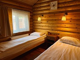 Семейный Плюс 3-комнатный, Гостиница Белая лошадь, Сысертский