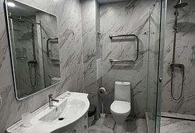 2-мест.(разм. в 3-мест.) 3-комн. люкс, главн. корпус, Санаторий Нарочанка , Нарочь