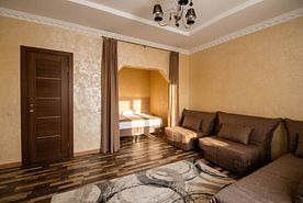 5-местный Стандартный номер, Отель Манэ, Архипо-Осиповка