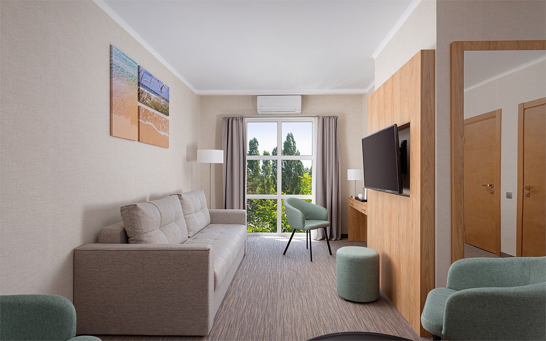 Полулюкс 2-местный 2-комнатный (Рассвет)