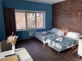 Стандартный номер с видом на воду, Гостиница Ларус, поселок Листвянка