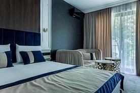 Номер Deluxe с балконом и с видом на море, Отель Дольче Вита Клаб, Геленджик