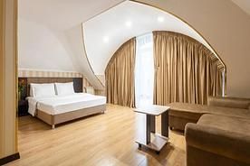 Комната категории Люкс с балконом, Отель Golden House, Сочи