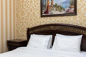 Четырёхместный комната категории Люкс Deluxe с 2 комнатами с балконом, Отель Golden House, Сочи