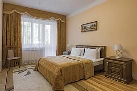Номер (корпус 1) Deluxe с балконом, Парк-отель Беловежская пуща, Каменюки