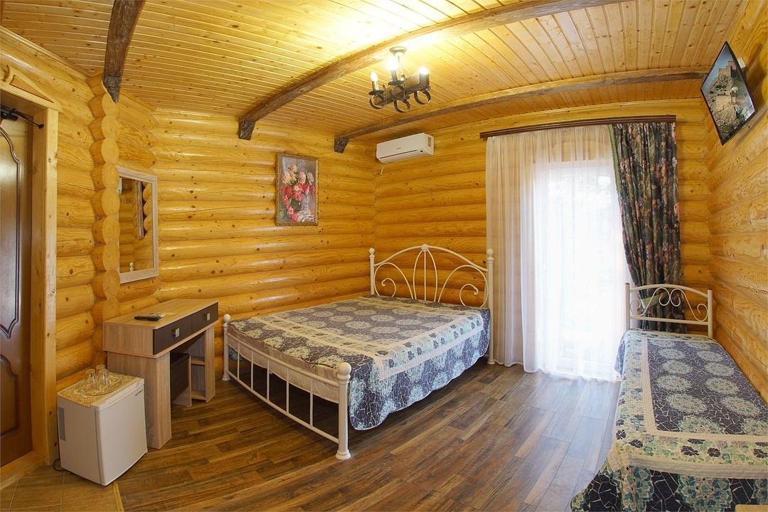 Полулюкс 3-местный 1-комнатный (без балкона, Сруб)
